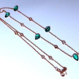 2.70ct. Natural Pear Emeralds Diamonds Yard Necklace 14kt*